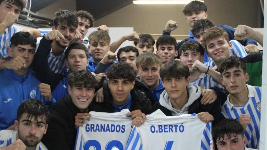 El Juvenil A del CF Gandia cierra el año como líder del grupo tercero de la Liga Preferente