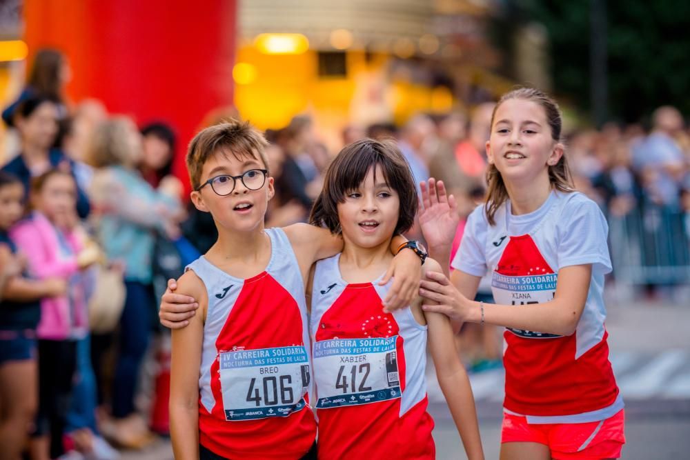 La carrera solidaria nocturna de la fiesta de As Dores 2019.