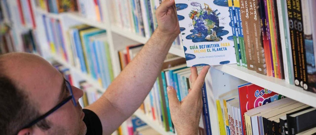 Canarias celebra el Día del Libro con un nuevo aumento de ventas