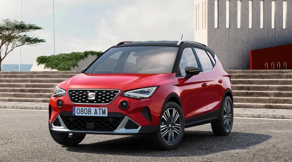 Seat Arona'nın perakende fiyatı seçtiğiniz modele bağlıdır: 19.859 Euro'dan (Arona Style Special Edition) 27.740 Euro'ya (Arona X-Perience Special Edition 150 HP Çift kavramalı şanzıman).