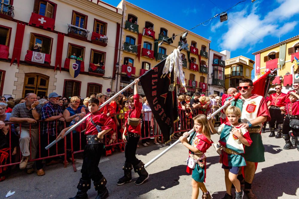 Callosa arranca las fiestas de Moros y Cristianos.