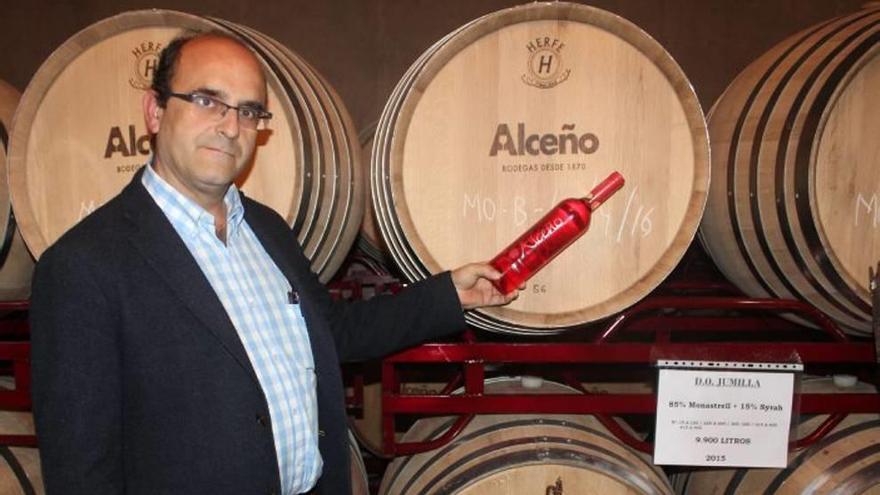 Alceño saca el primer vino rosado de la cosecha 2016