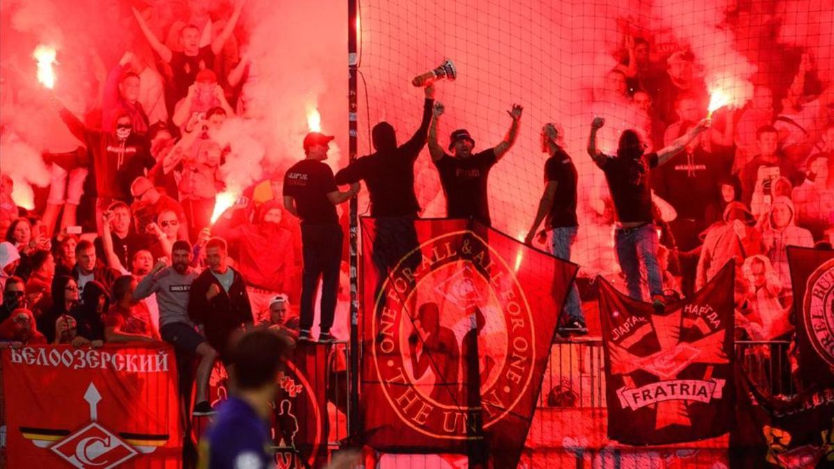 Los ultras del Spartak la liaron en el campo del Maribor