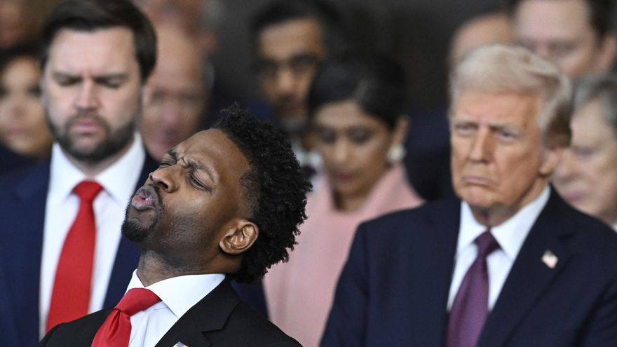 ¿Quién es el reverendo que ha dado la bendición a Donald Trump?