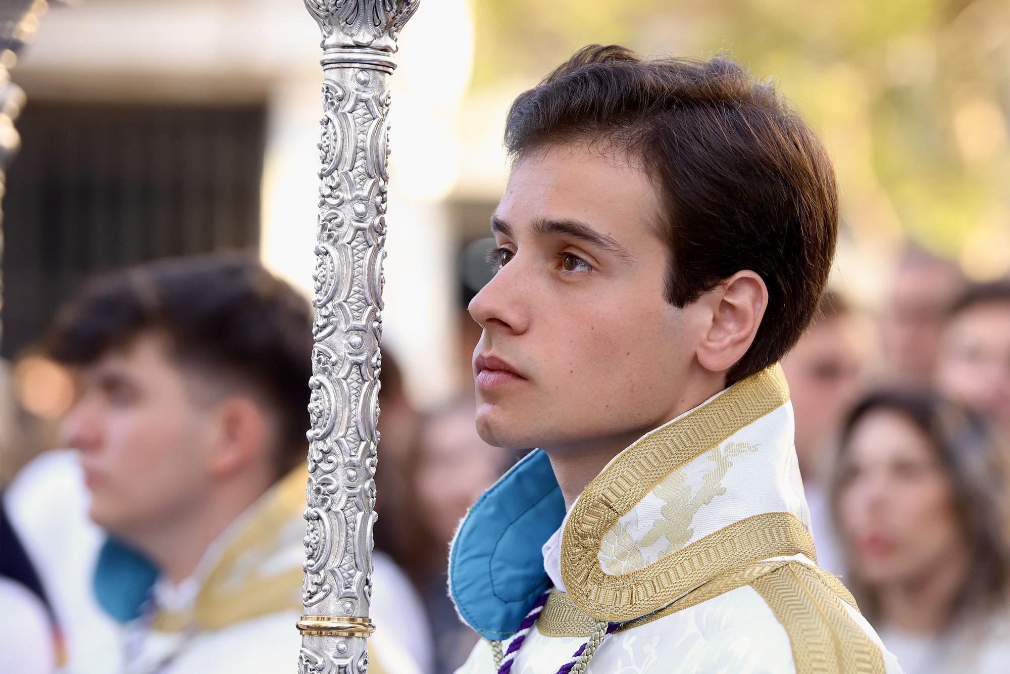 La procesión de la Hermanda de la Santa Faz en imágenes