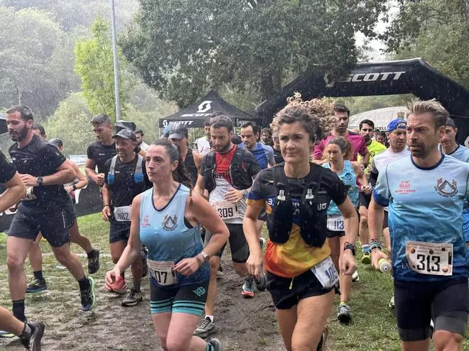 Anxo Cid y Belén Riádigos se llevan el Trail da Carixa