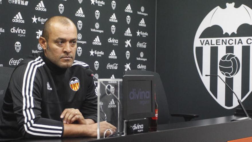 Nuno teme por su puesto de entrenador en el Valencia