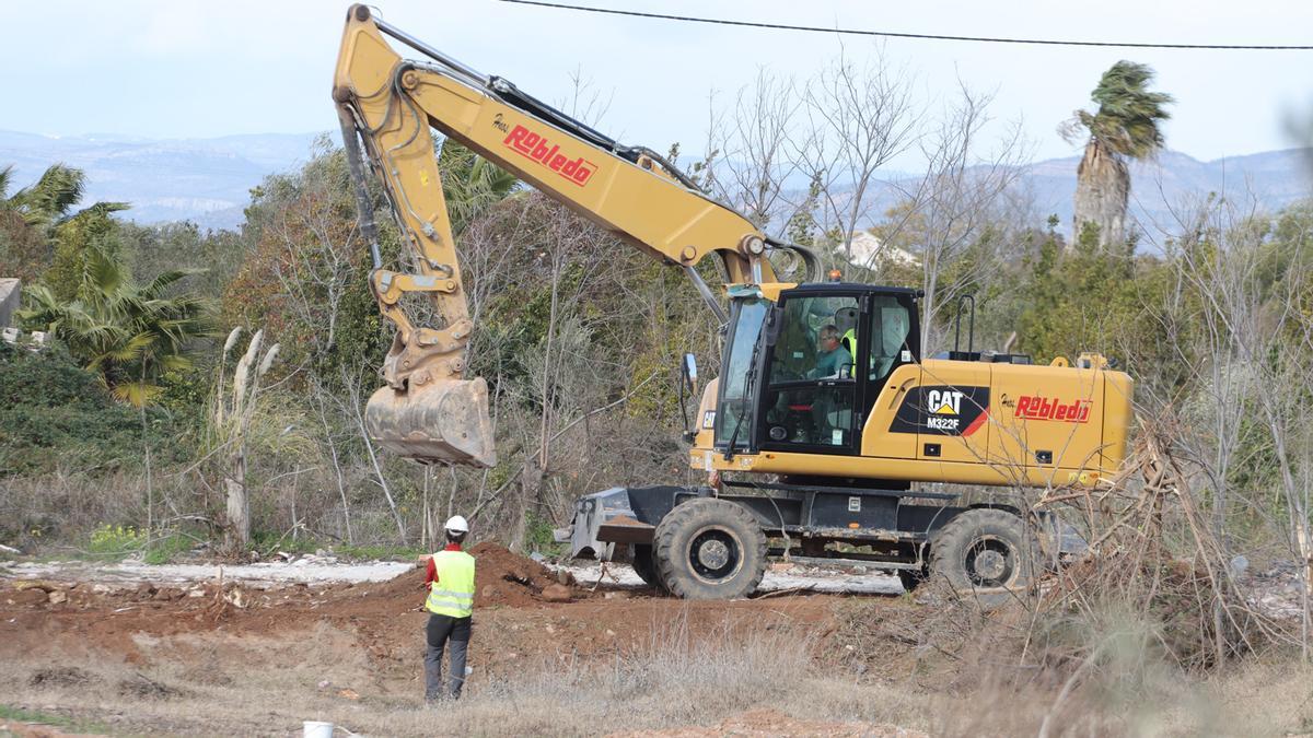 Excavaciones y movimientos de tierra es uno de los cursos ofertados.