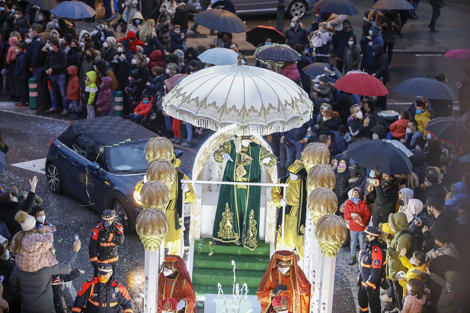 La cabalgata de los Reyes Magos en Gijón