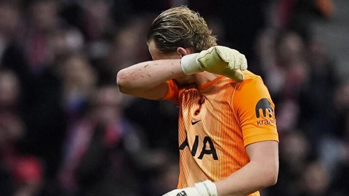 ¡Menudo drama! Los errores que condenaron a Kinsky y por los que fue cambiado en el minuto 17...