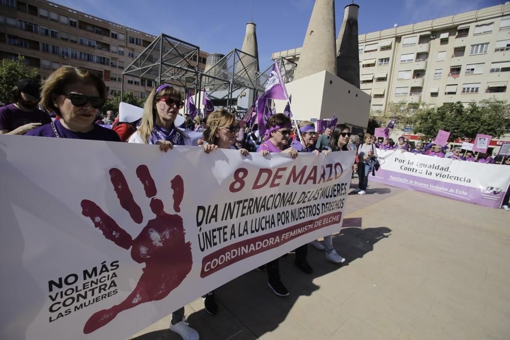 Manifestación en Elche por el 8-M