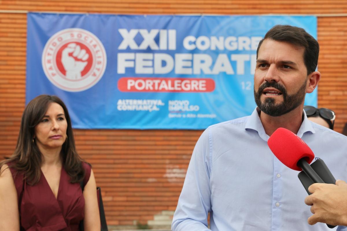 Álvaro Sánchez Cotrina en el XXII Congreso Federativo del PSOE de Portalegre.