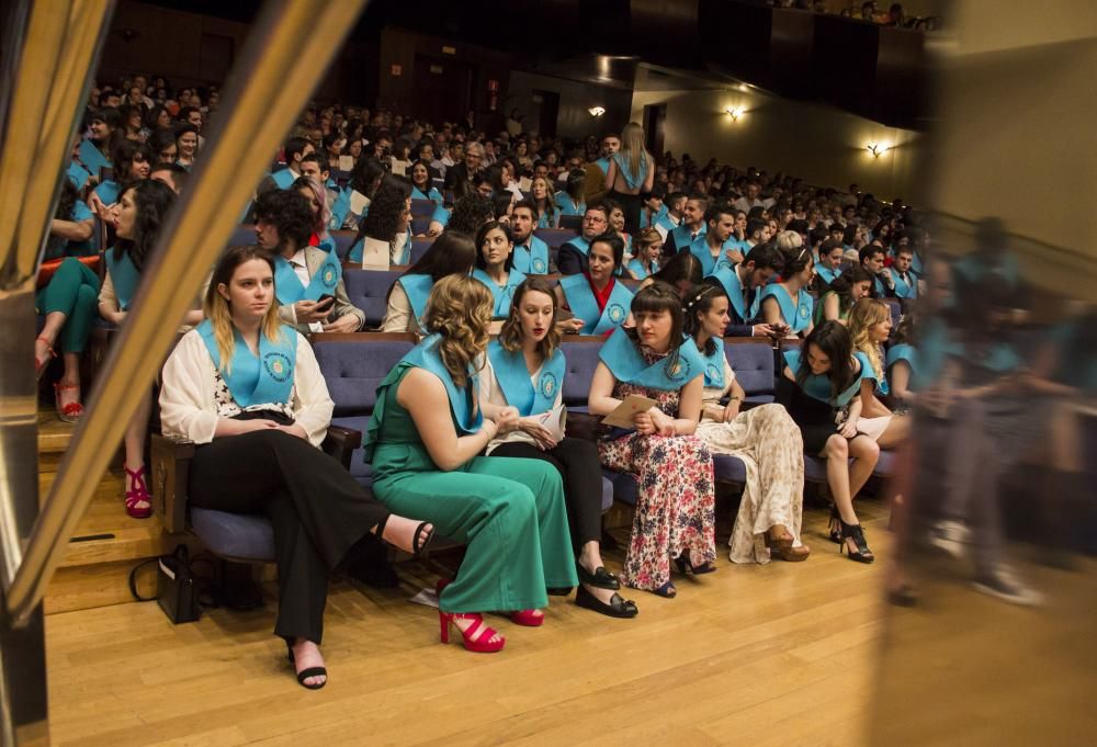 Graduación de la Facutad de Filosofía y Letras en el Auditorio