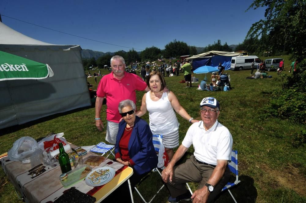 Fiesta del Corderu en Prau L.lagüezos