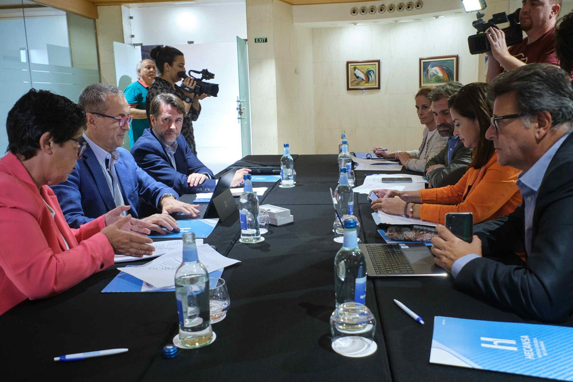 Pacto entre CC y PP en el Cabildo de Tenerife