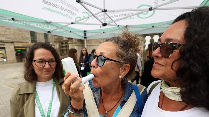 Dejar de fumar 50 años después: «Ahora camino 14 kms al día y subo escaleras»