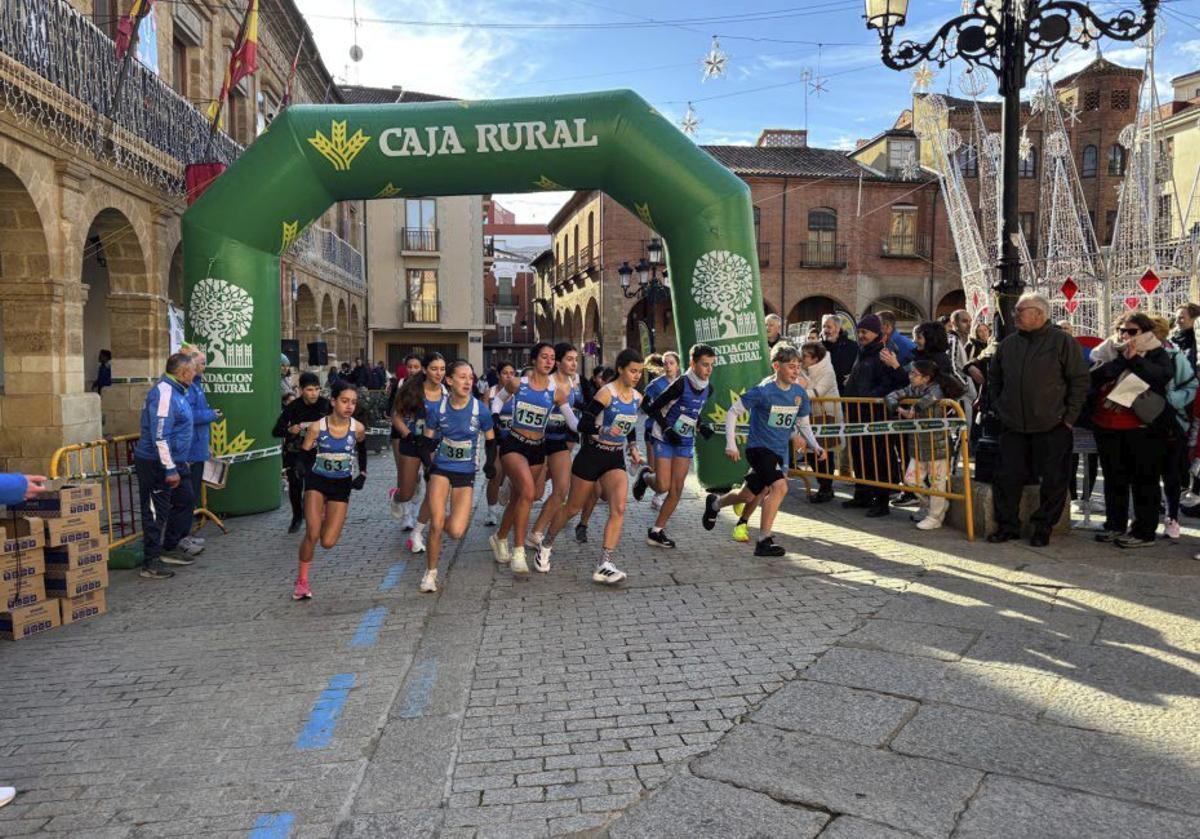 Nerea Miguel y David Campo ganan El Caracol
