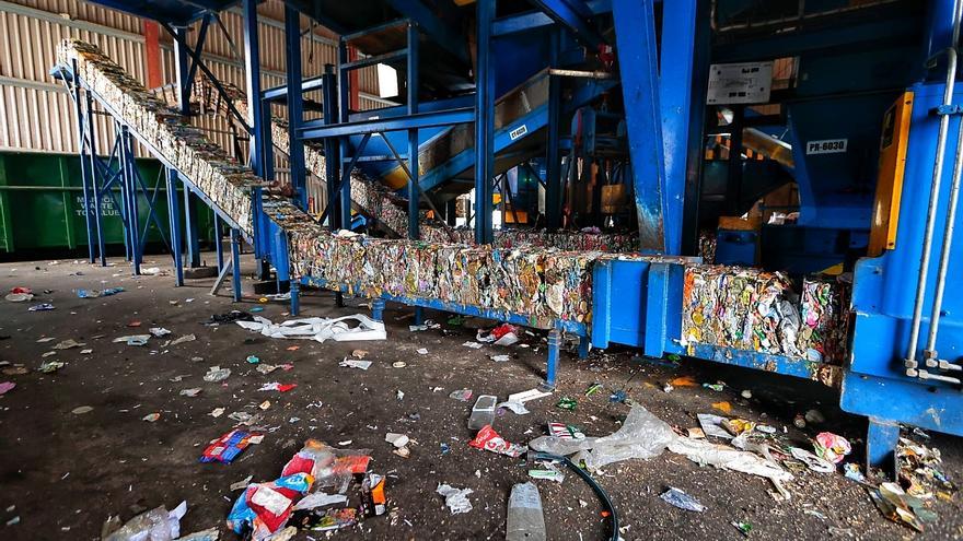 Los socialistas defienden el «impulso clave» al reciclaje en Tenerife del mandato anterior