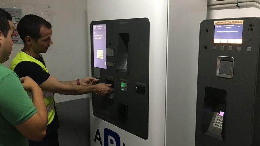 Rebajan la tarifa del párking de la plaza Major de Vila-real tras la polémica subida