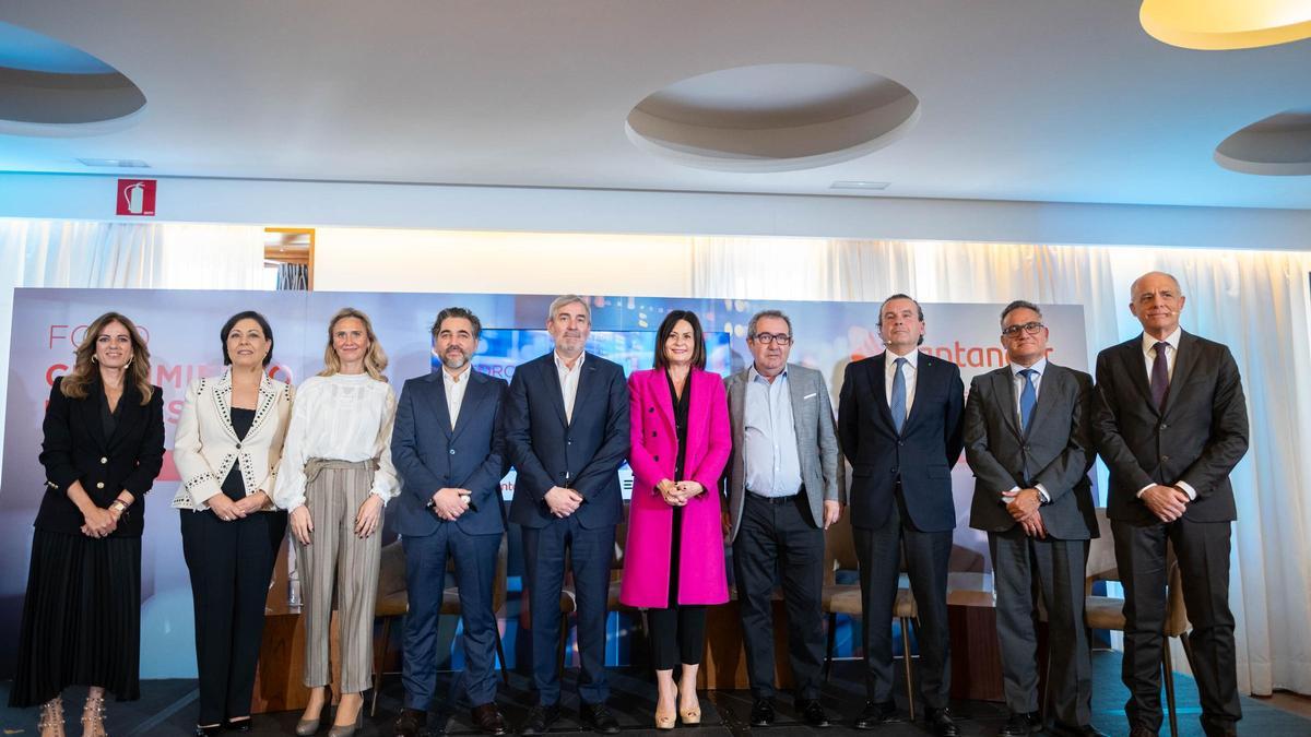 Foro 'Crecimiento empresarial' de EL DÍA y Banco Santander