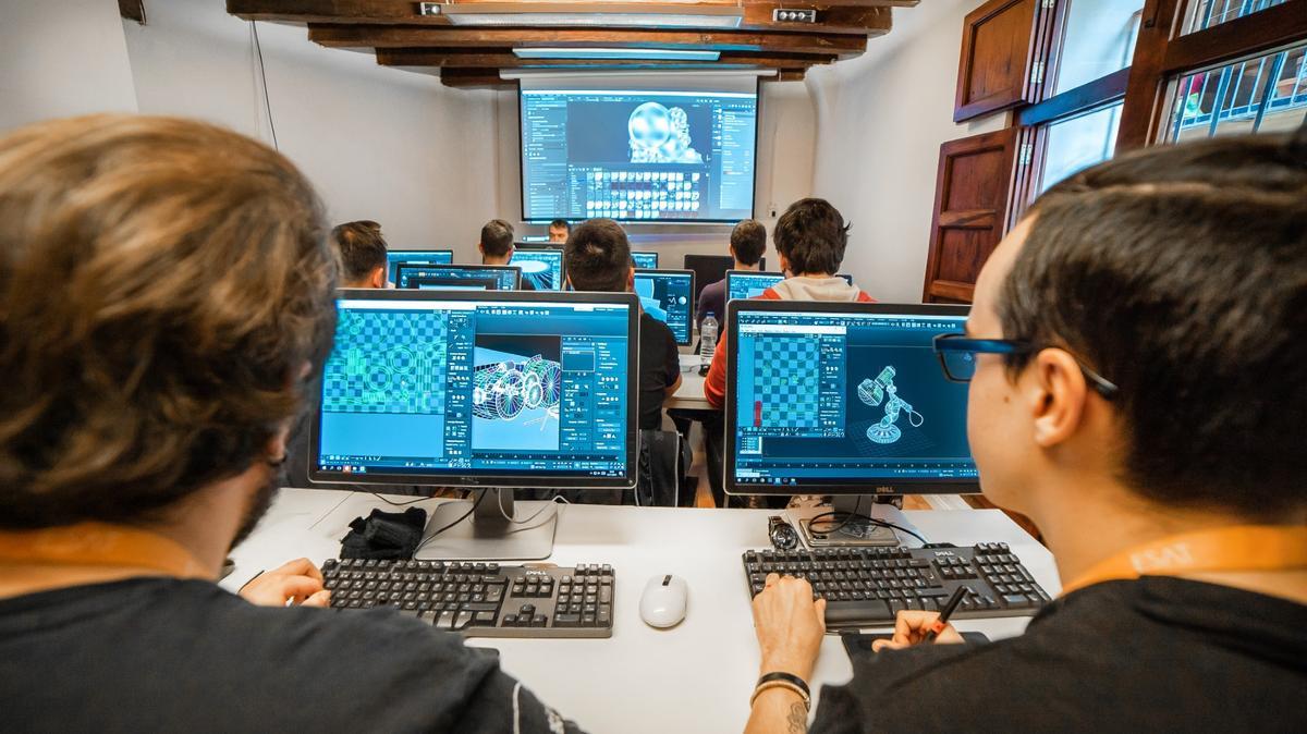 ESAT Valencia ha sido elegida como mejor escuela de desarrollo de videojuegos de España.