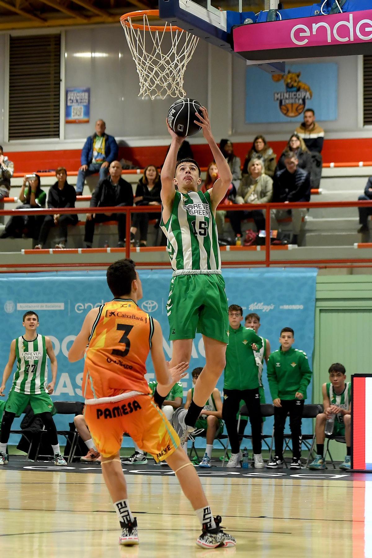Victoria emocionante del infantil A masculino de Valencia Basket  en el arranque de la Minicopa Endesa