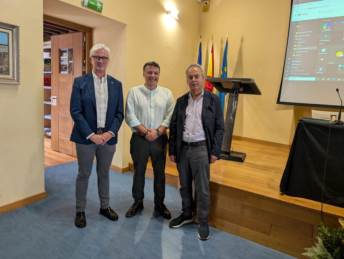 En imágenes: así fue la jornada sobre reto demográfico celebrada en Cangas del Narcea