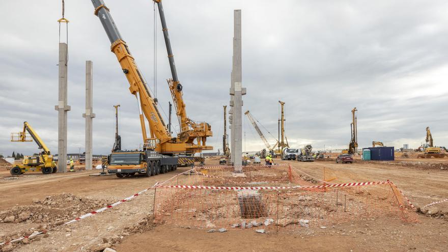 Las gigafactorías de Sagunt y Zaragoza apuntalan el corredor cantábrico