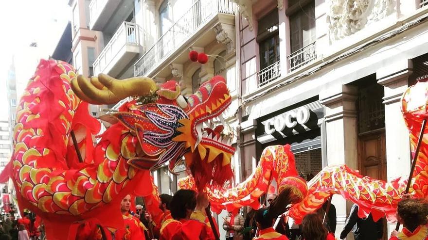 El dragón rojo ‘toma’ Castellón