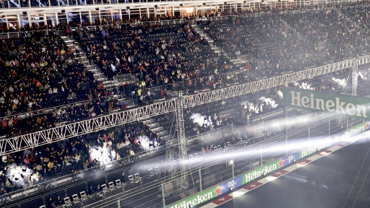 Graderío en el Gran Premio de Las Vegas, con capacidad para 30.000 espectadores y propiedad de Nussli.