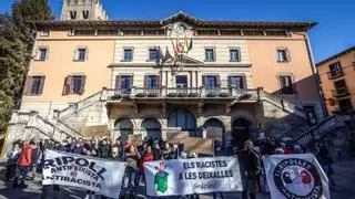 La Síndica advierte por carta a la alcaldesa de Ripoll de que el padrón ha de ser inmediato