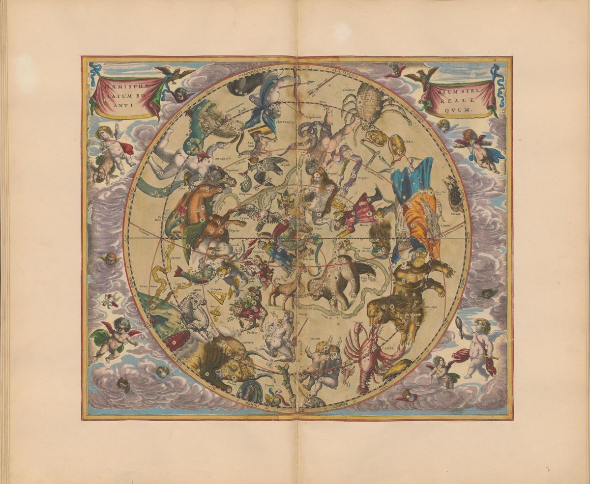 El Atlas expuesto en la exposición 'Madrid entre libros'.
