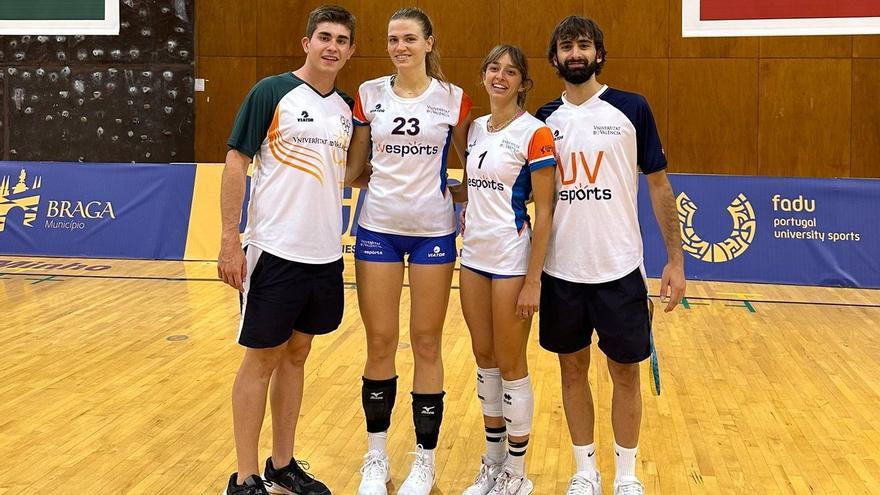 Cuatro deportistas del Xàtiva Voleibol disputan el Europeo Universitario en Portugal