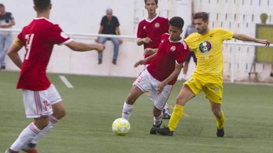 El Benigànim afronta un duelo de opuestos ante el CD Alcoyano