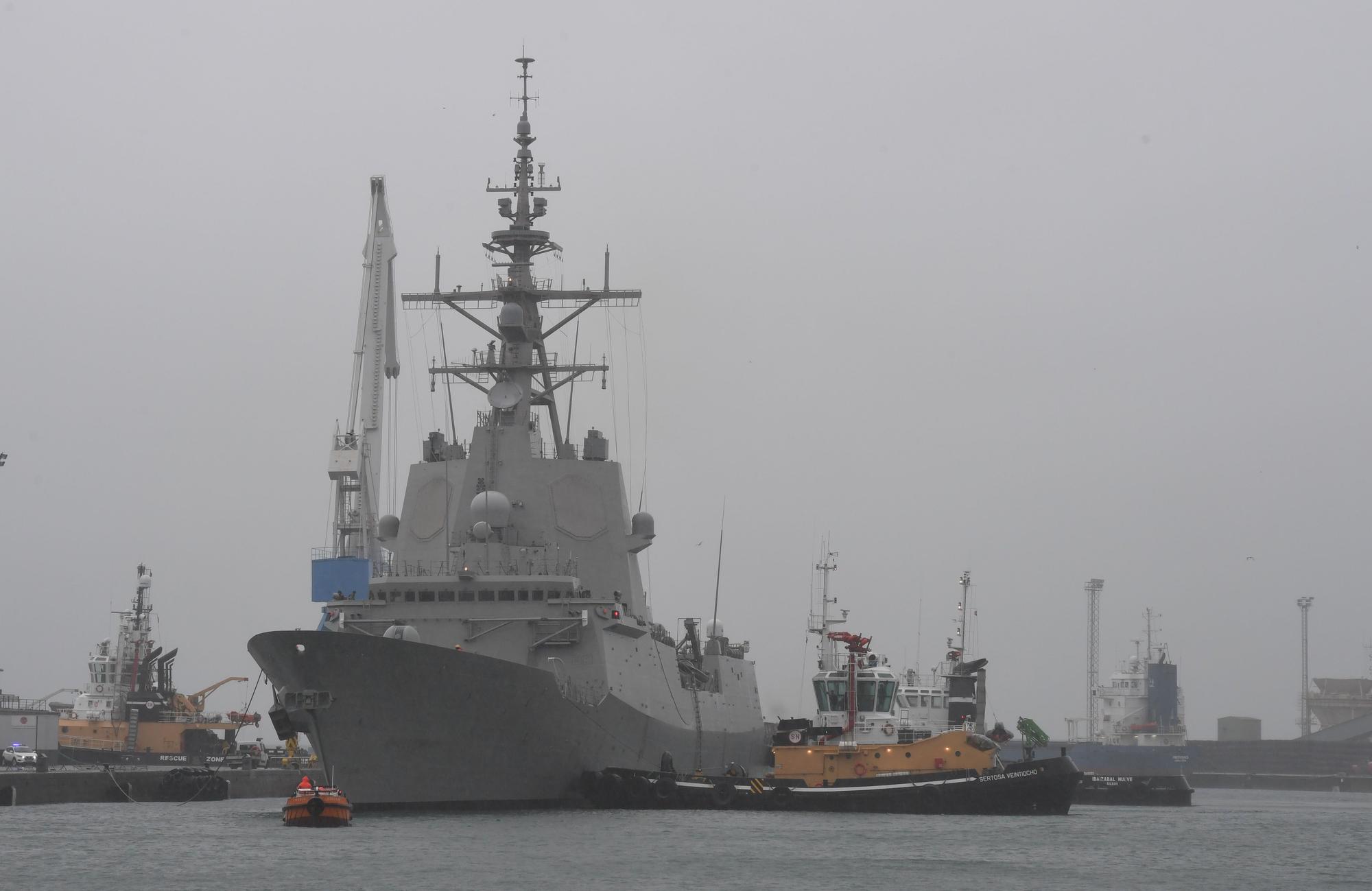 La fragata 'Méndez Núñez' llega a puerto