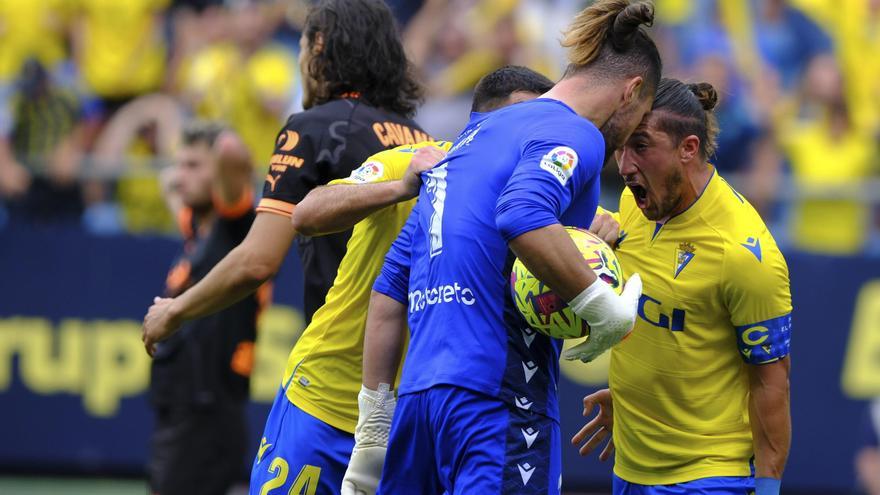 Dominio amarillo contra el Valencia en el Nuevo Mirandilla