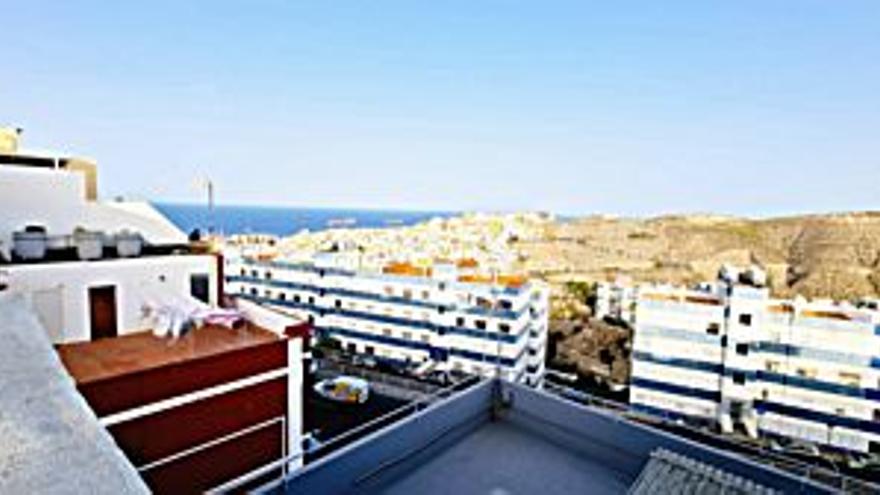 150.000 € Venta de casa en San Roque (Las Palmas G. Canaria) 83 m2, 5 habitaciones, 2 baños, 1.807 €/m2, 1 Planta...