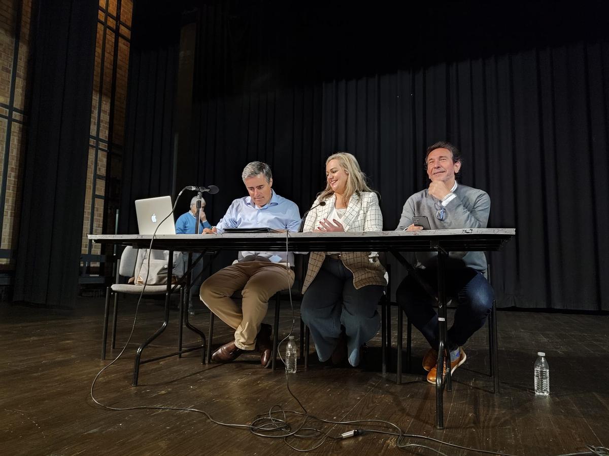 Cristóbal Cano, María Jesús Serrano y Paco Moreno, en la jornada informativa.