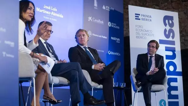 Carlos Moedas, alcalde de Lisboa: "Somos la única capital que no está conectada con Europa a través de ferrocarril"