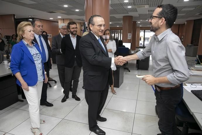 03.10.19. Las Palmas de Gran Canaria. Visita de F. Javier Moll de Miguel, presidente del Grupo Prensa Iberica,  a la redacción e instalaciones de La Provincia . Foto Quique Curbelo  | 03/10/2019 | Fotógrafo: Quique Curbelo