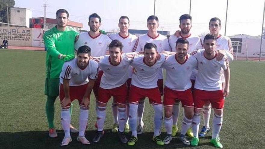 Once titular del Borriol que ayer arrancó un justo empate de su visita al campo del Almoradí, con gol de Ximo Ballesteros.