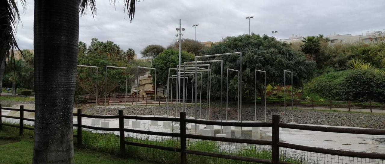 Estado de abandono del parque Juan Pablo II