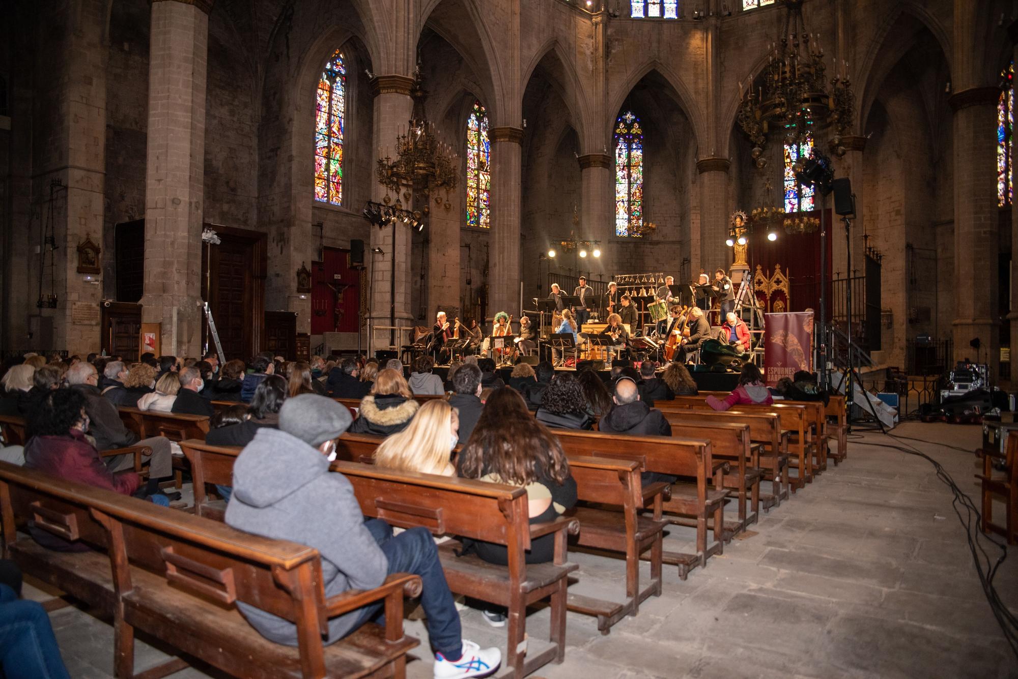 L'assaig previ al concert de Savall a la Seu de Manresa, en fotos