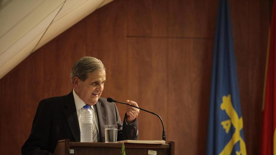 El jurista salense Faustino Fernández-Miranda, histórico gestor e impulsor de la UNED, fallece en Madrid a los 81 años