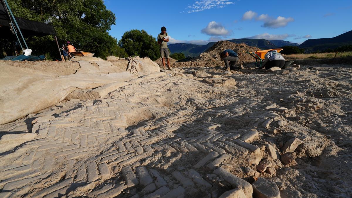 Imagen de la excavación en la antigua ciudad romana ubicada en la localidad de Artieda.