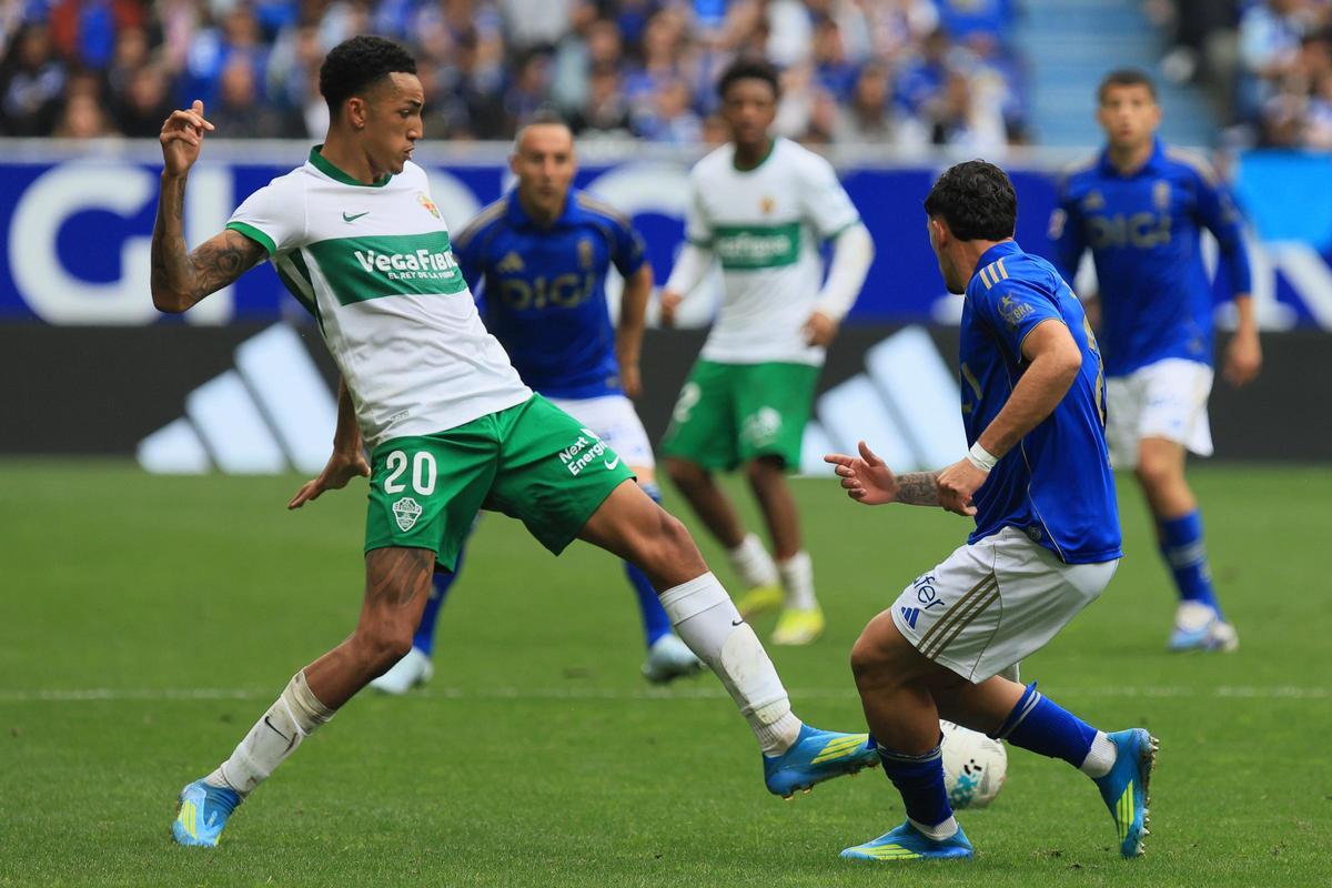 Real Oviedo - Elche CF, en imágenes