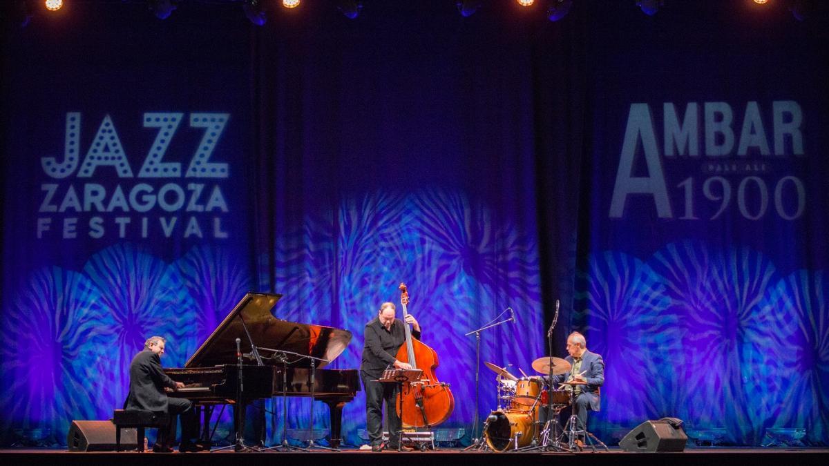 Bruce Barth Trío en su velada del pasado viernes en la sala Multiusos del Auditorio de Zaragoza.