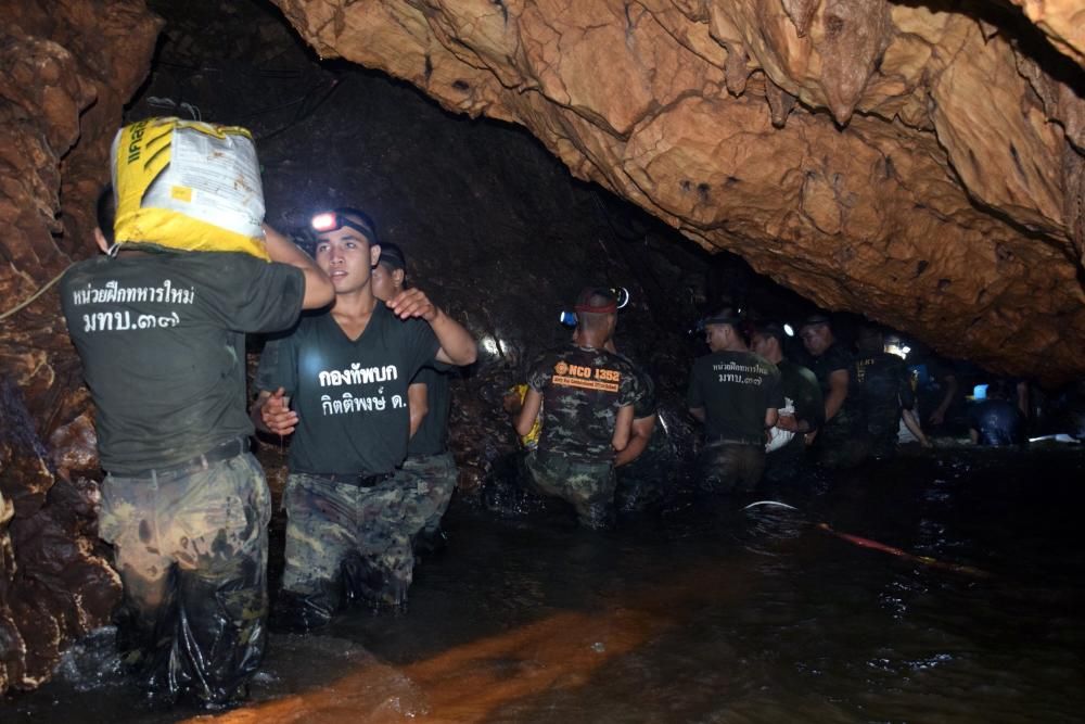 Las imágenes del rescate de los niños atrapados en Tailandia