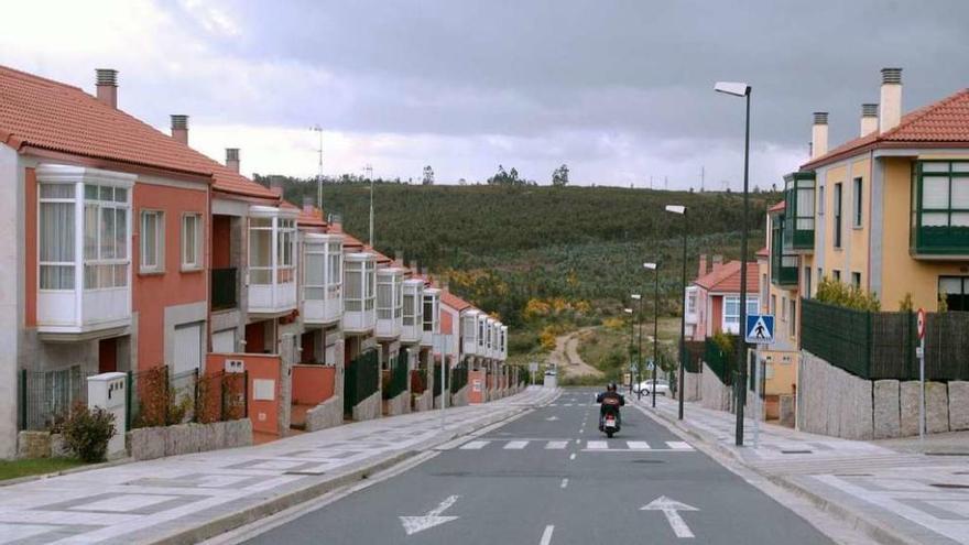 Viviendas de la urbanización Valaire, en A Zapateira.