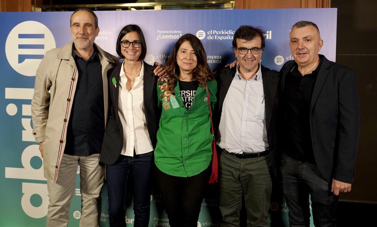 Juan Cerezo, editor de Tusquets; Inés Martín Rodrigo, escritora y periodista; Ana Merino, escritora; Javier Cercas y Manuel Vilas, escritores.